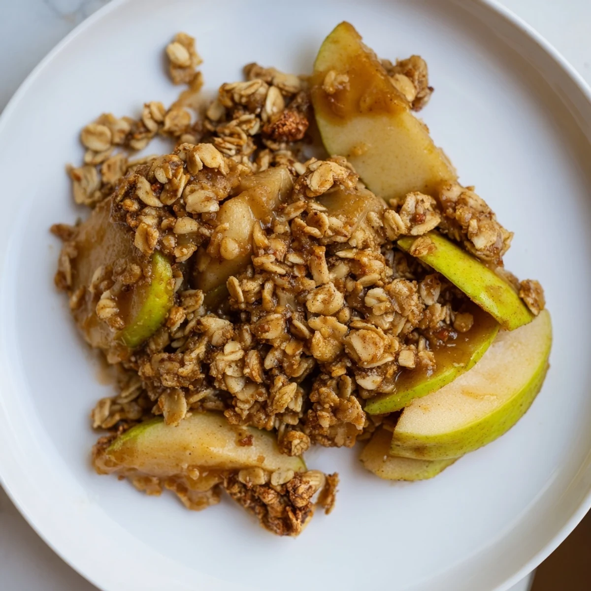 Homemade Warm Cinnamon Oat Apple Crisp showcasing tender baked apples and a perfect oat crumble.